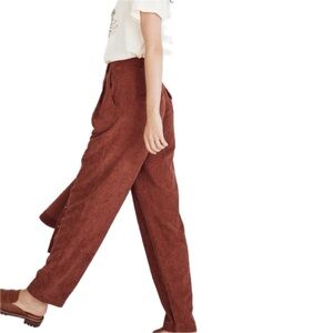 Madewell Corduroy High Rise Tapered Pants in Dusty Redwood